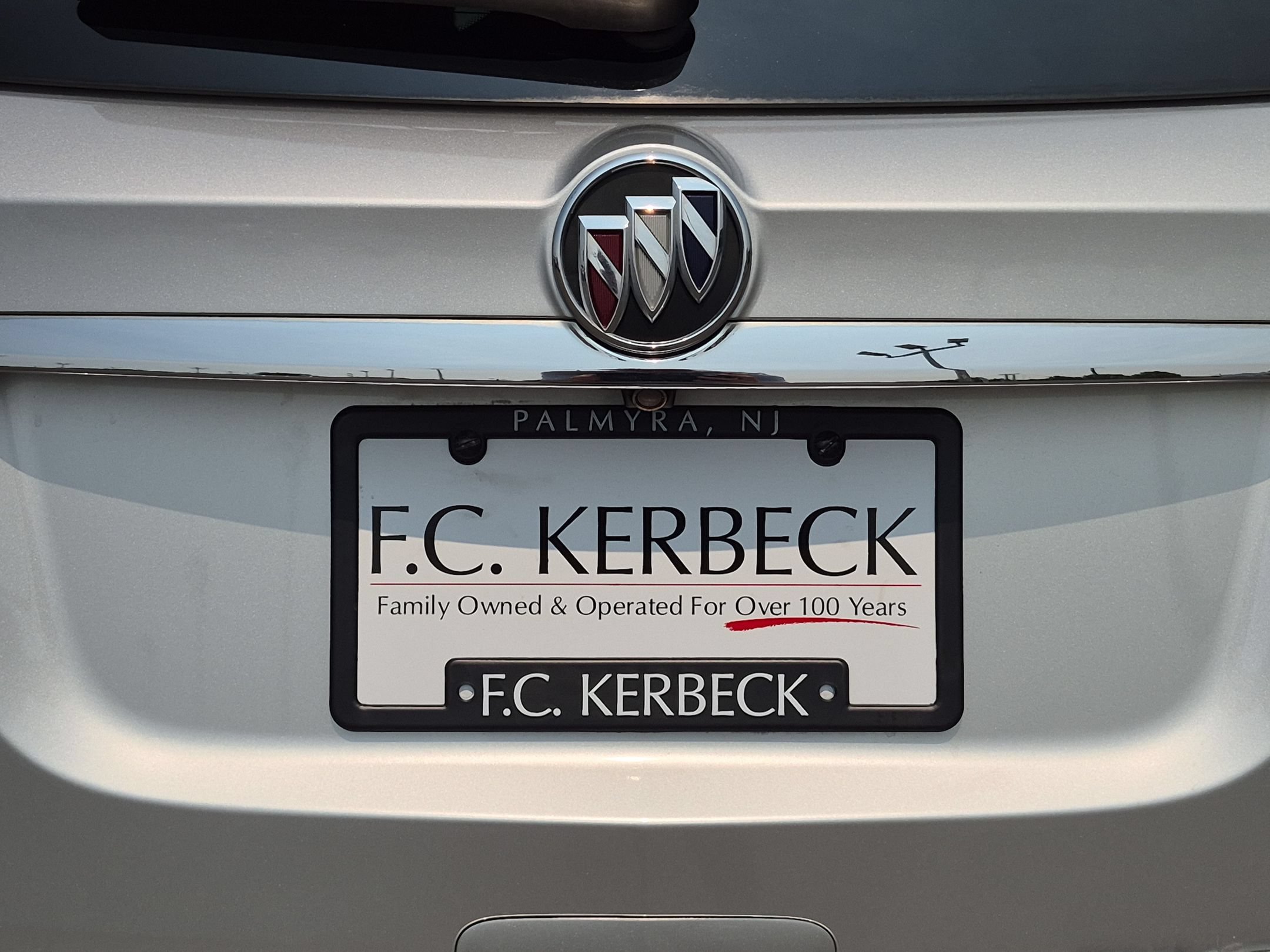Certified 2019 Buick Encore Preferred w/ Safety Package FWD image 29