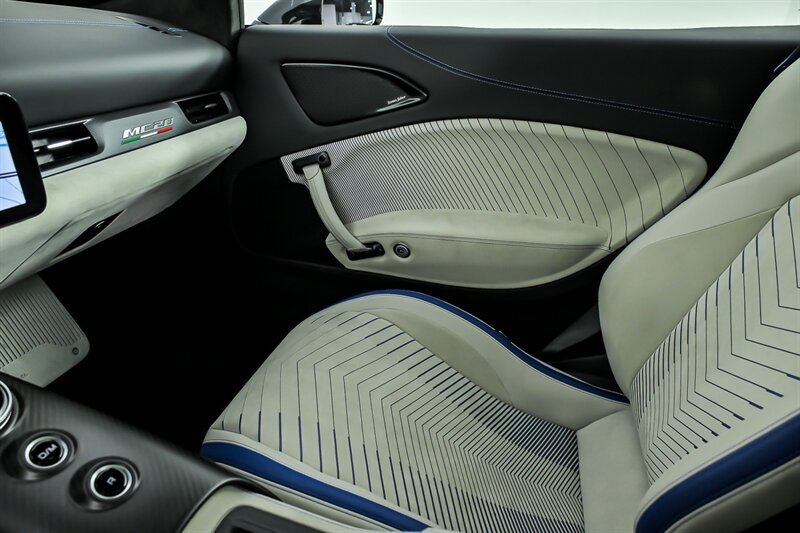 Used 2023 Maserati MC20 Spyder RWD image 47