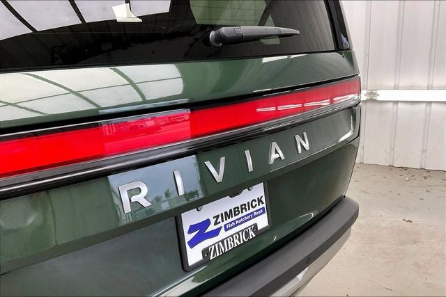 Used 2023 Rivian R1S Adventure AWD/4WD image 31