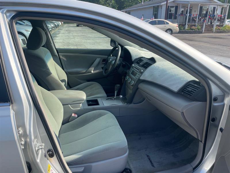 Used 2007 Toyota Camry LE FWD image 12