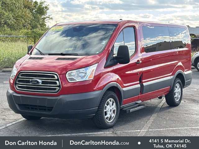 Used 2015 Ford Transit 150 XLT RWD image 3