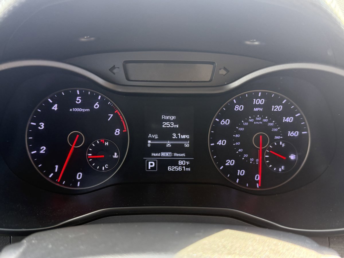 Used 2016 Hyundai Veloster Turbo w/ Option Group 04 FWD image 16