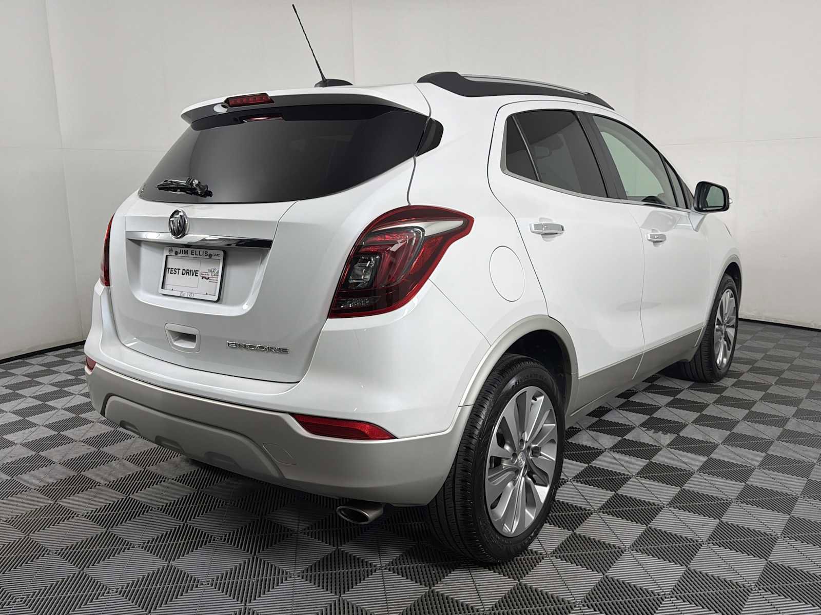 Used 2019 Buick Encore Preferred FWD image 6