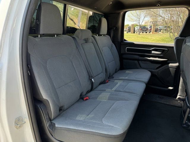 Used 2023 RAM 1500 Big Horn AWD/4WD image 28