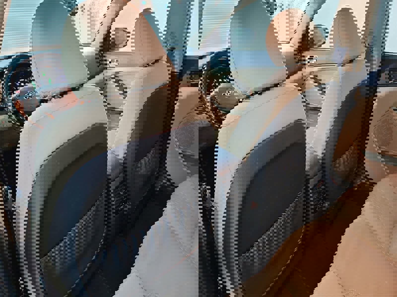 Used 2013 Kia Optima LX w/ Hybrid Convenience Pkg image 18