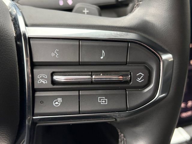 Certified 2025 GMC Yukon XL Denali AWD/4WD image 8