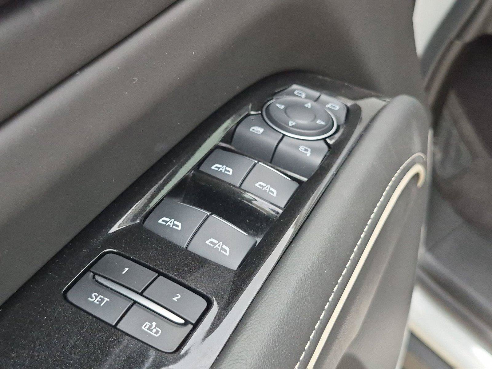 Certified 2024 Cadillac Escalade V w/ LPO, ONYX Package AWD/4WD image 26