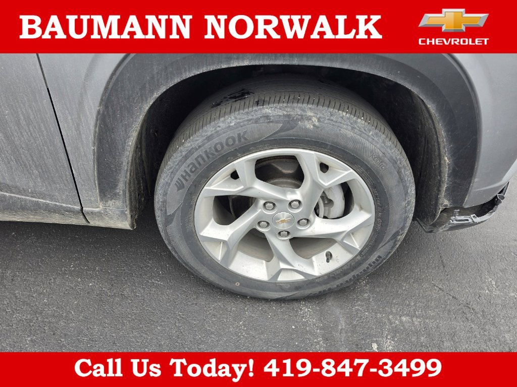 Used 2024 Chevrolet Trax LS w/ LS Convenience Package FWD image 23