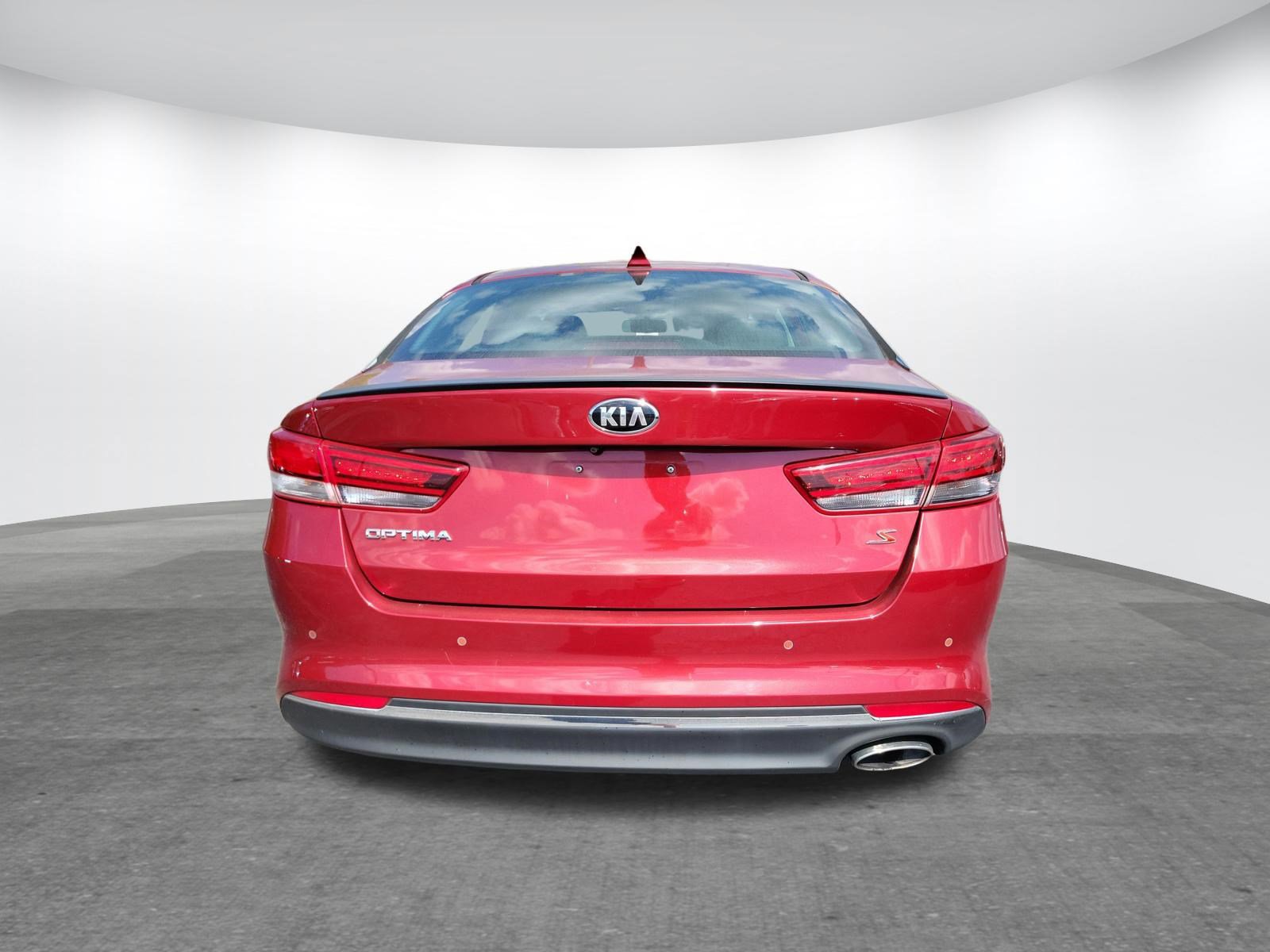 Used 2018 Kia Optima S FWD image 17