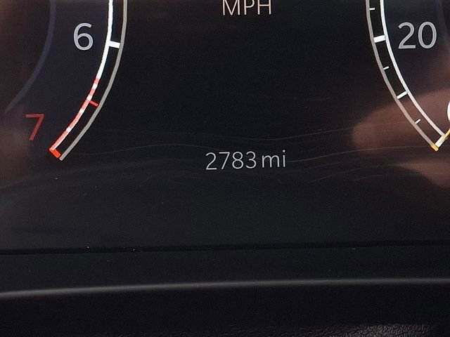 Used 2025 Jeep Grand Cherokee L Limited w/ Black Appearance Package image 19