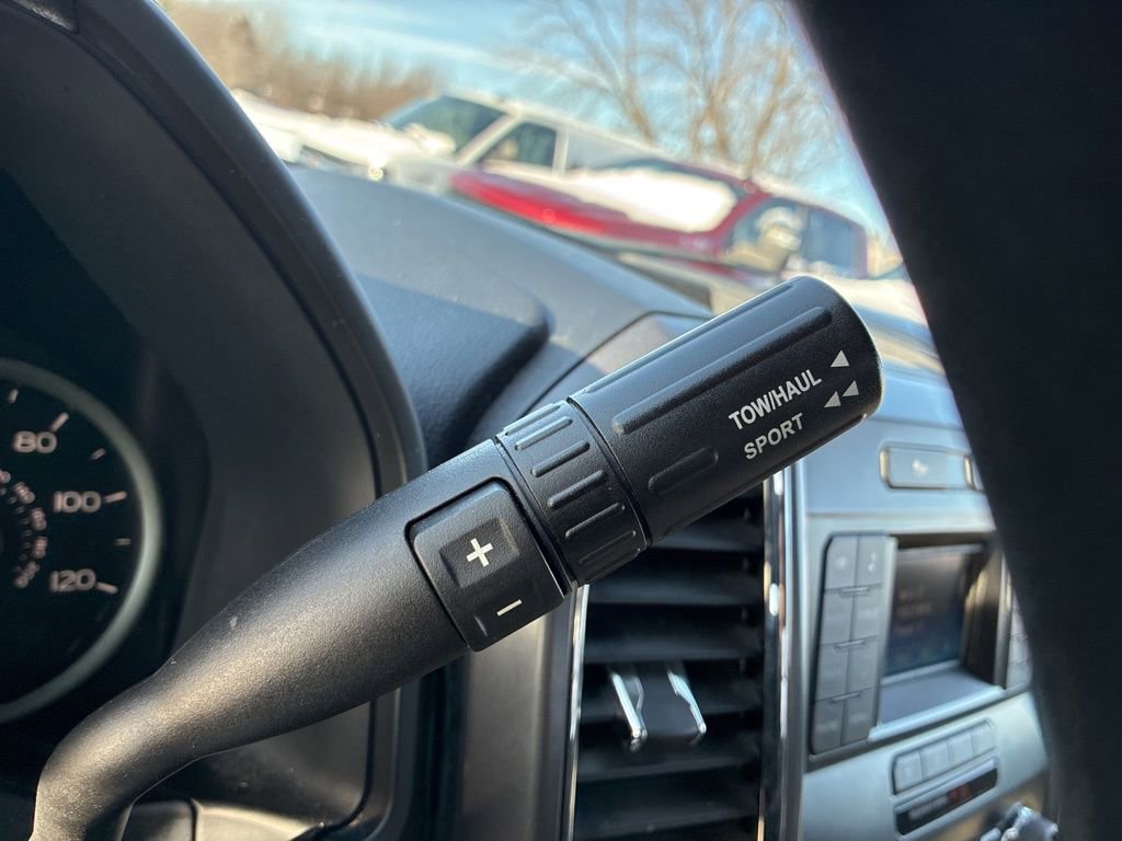 Used 2015 Ford F150 XLT image 14