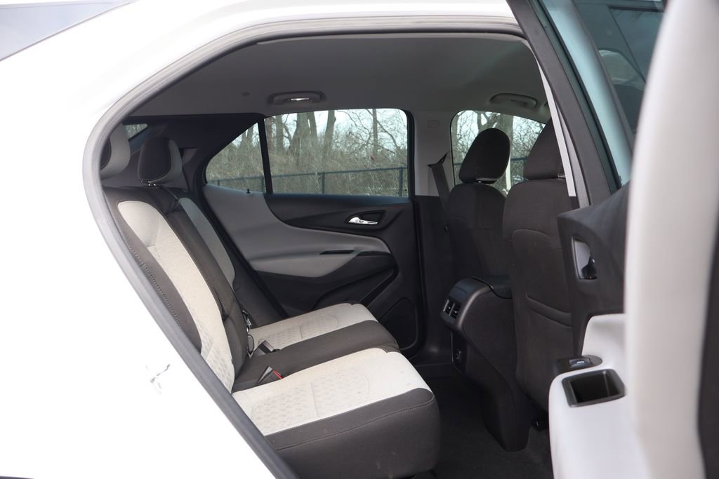 Certified 2024 Chevrolet Equinox LS w/ Driver Confidence II Package image 46