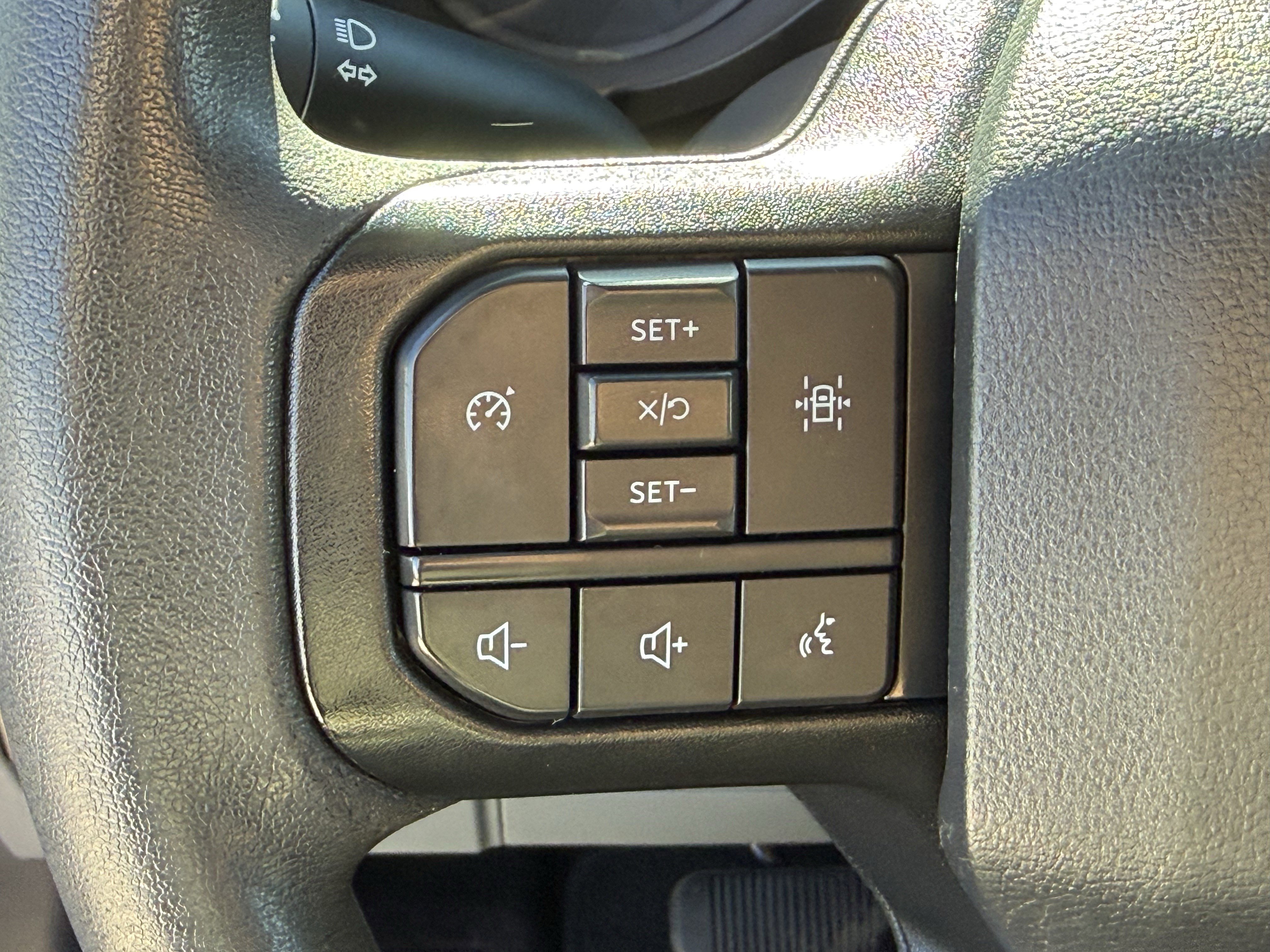 Used 2022 Ford F150 XLT w/ XTR Package image 17