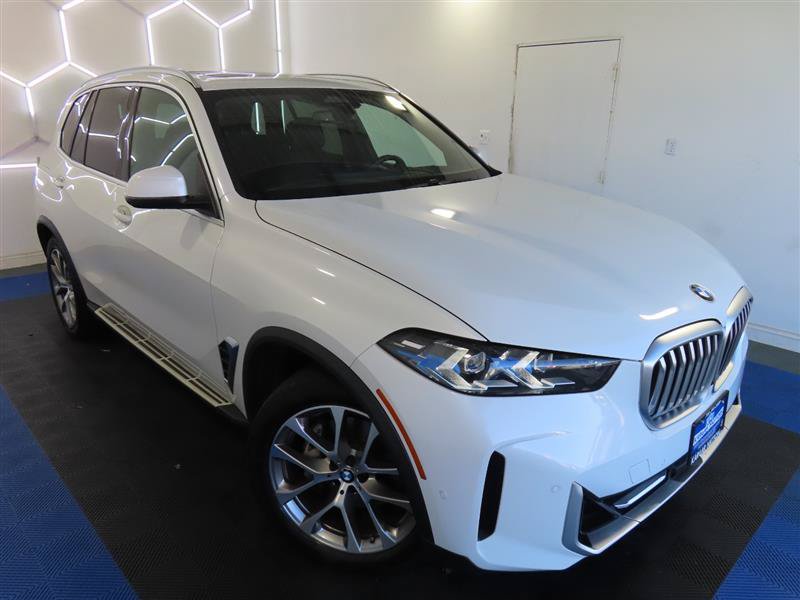 Used 2024 BMW X5 sDrive40i w/ Premium Package RWD image 8
