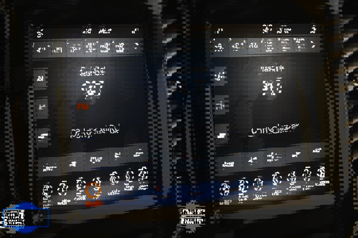 Used 2022 Jeep Cherokee Limited image 31