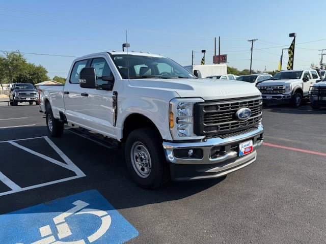 New 2026 Ford F350 XL image 4