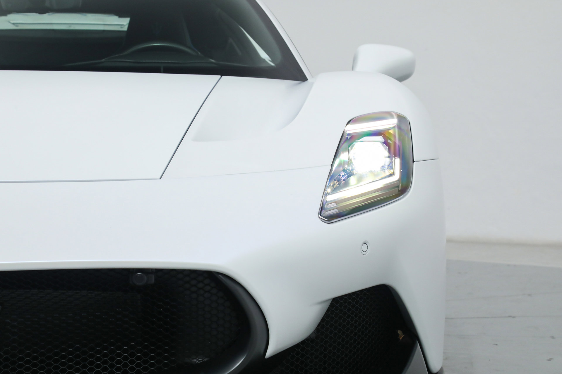 Certified 2022 Maserati MC20 Coupe image 13