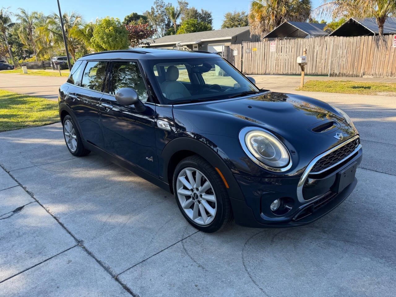 Used 2017 MINI Cooper Clubman S image 5
