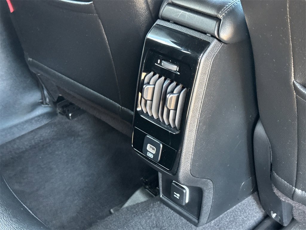 Used 2024 Jeep Compass Trailhawk image 20