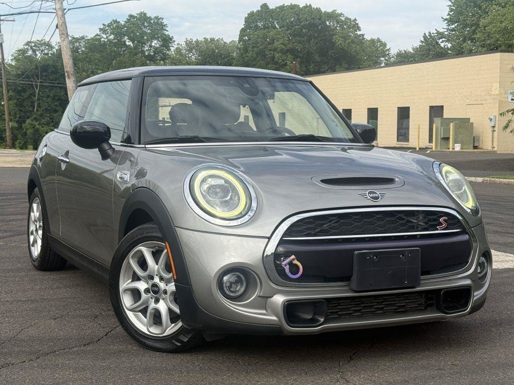 Used 2020 MINI Cooper S FWD image 2