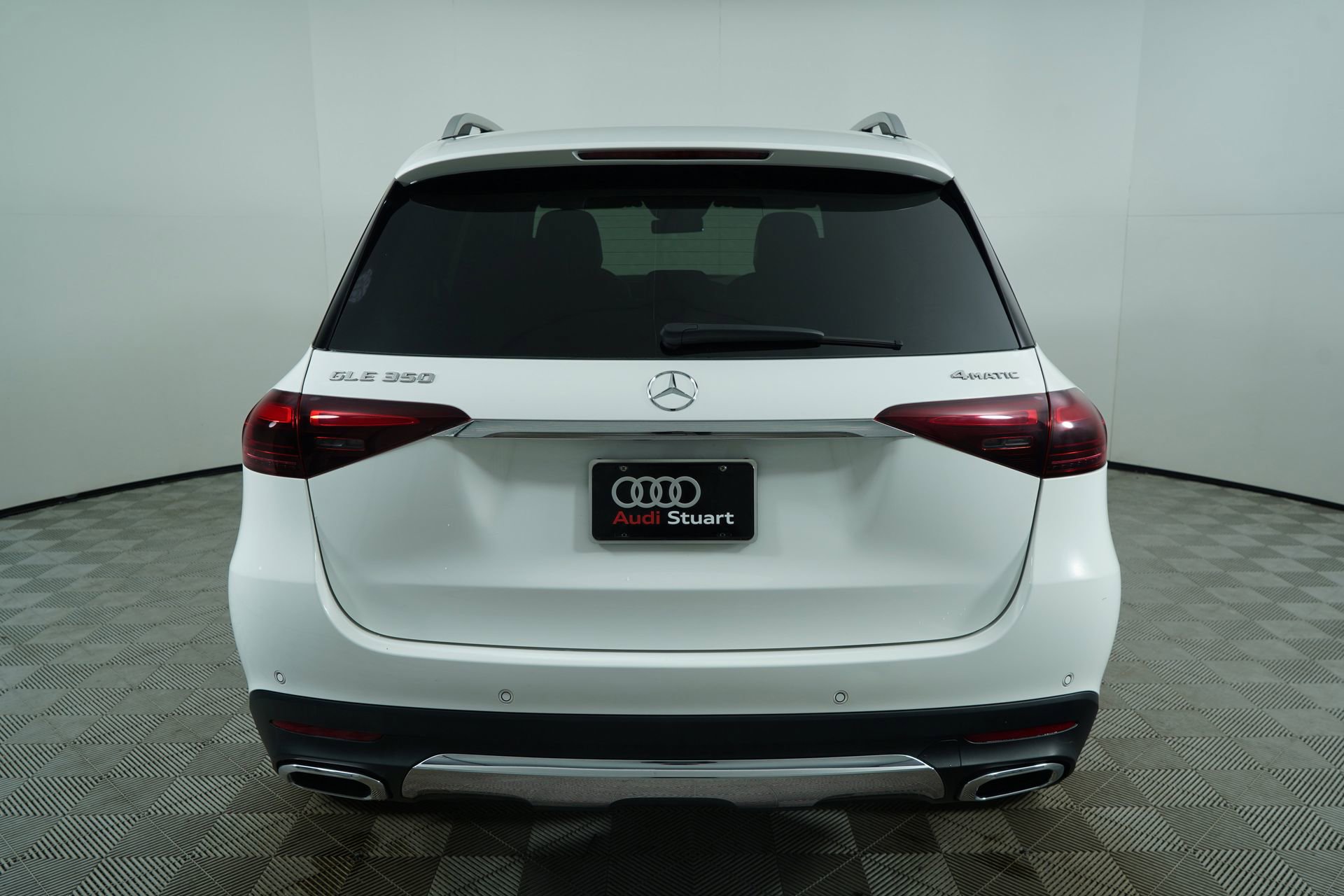 Used 2024 Mercedes-Benz GLE 350 4MATIC image 9