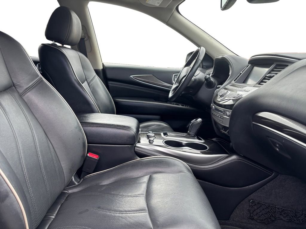 Used 2019 INFINITI QX60 Luxe w/ Essential Package AWD/4WD image 15