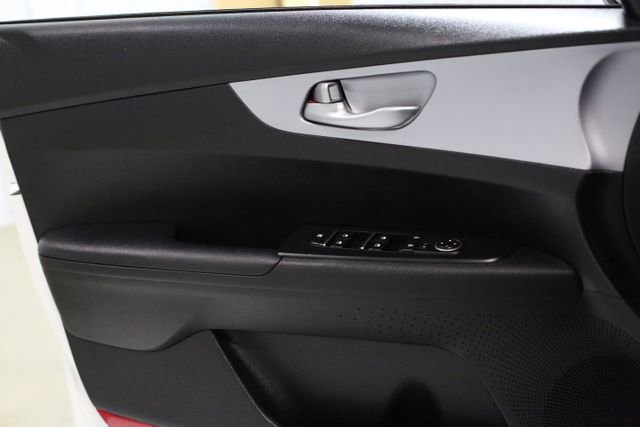 Used 2024 Kia Forte LXS image 12