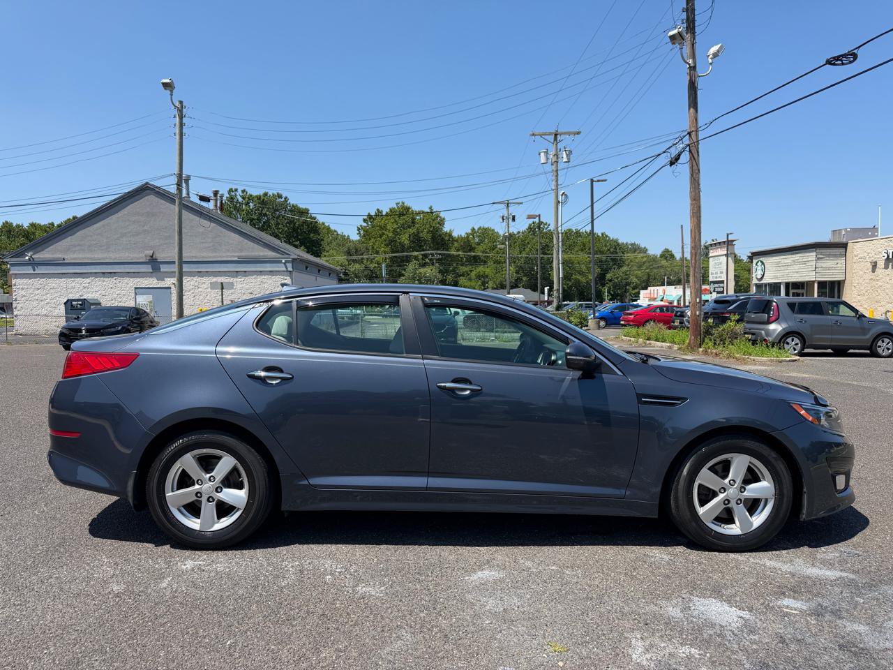Used 2015 Kia Optima LX FWD image 4