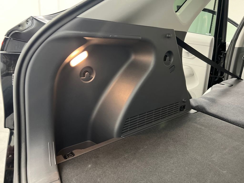 Used 2025 Hyundai Kona SEL FWD image 31