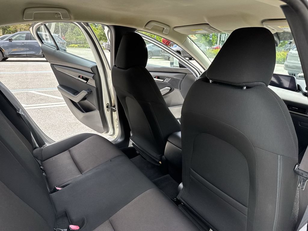 Used 2020 MAZDA MAZDA3 Sedan FWD image 31