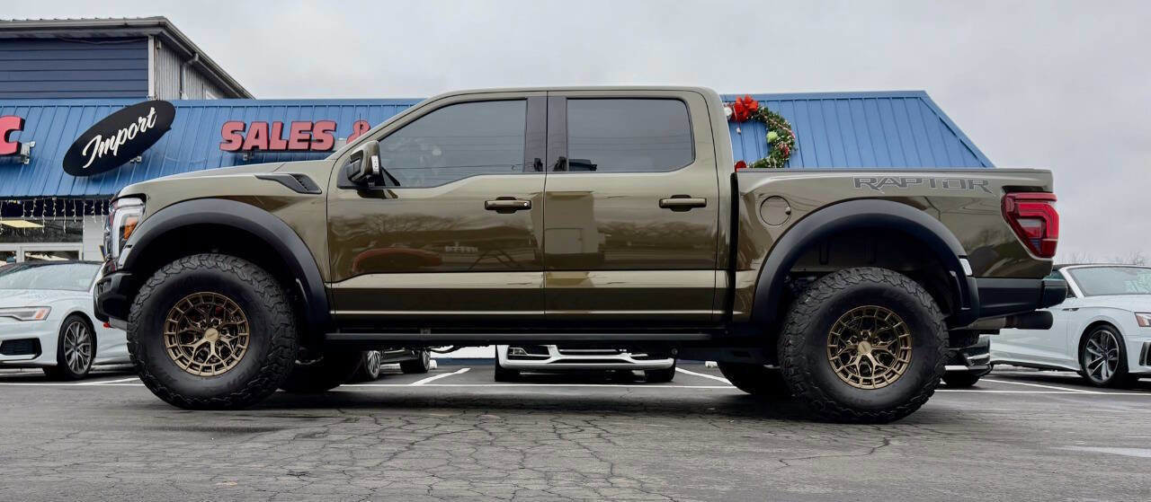 Used 2025 Ford F150 Raptor w/ Equipment Group 803A Raptor R image 28