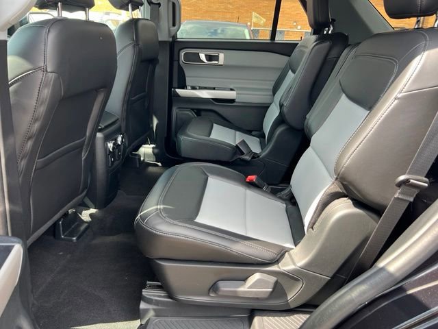 Certified 2023 Ford Explorer XLT w/ Equipment Group 202A AWD/4WD image 20