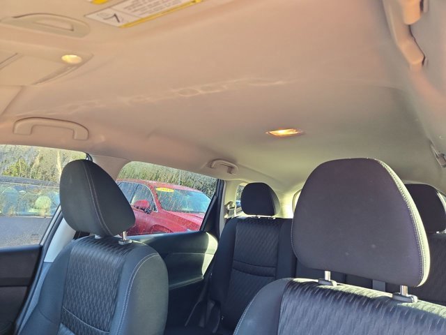 Used 2018 Nissan Rogue S image 20