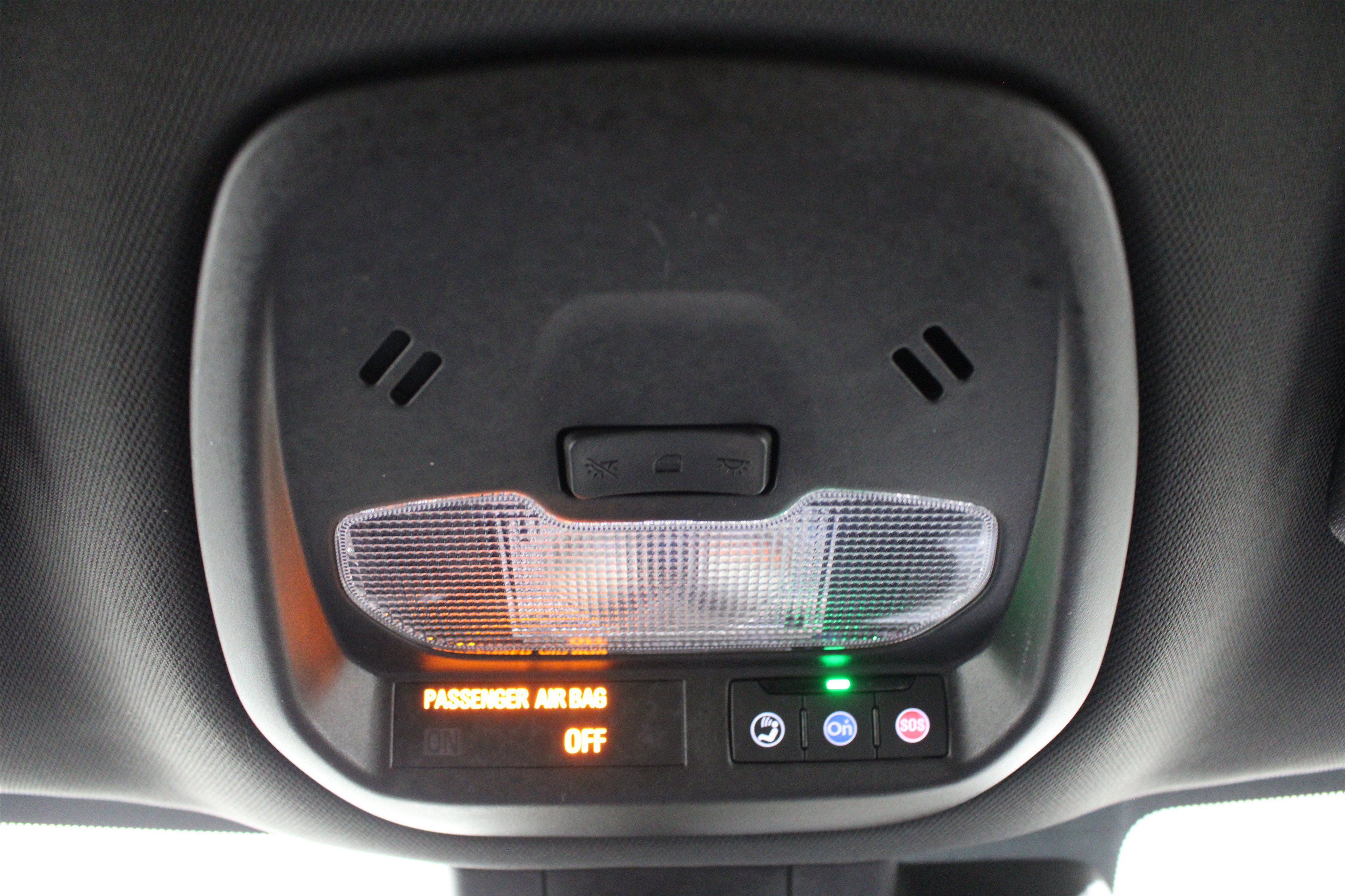 Used 2024 Chevrolet Trax RS w/ Driver Confidence Package FWD image 20