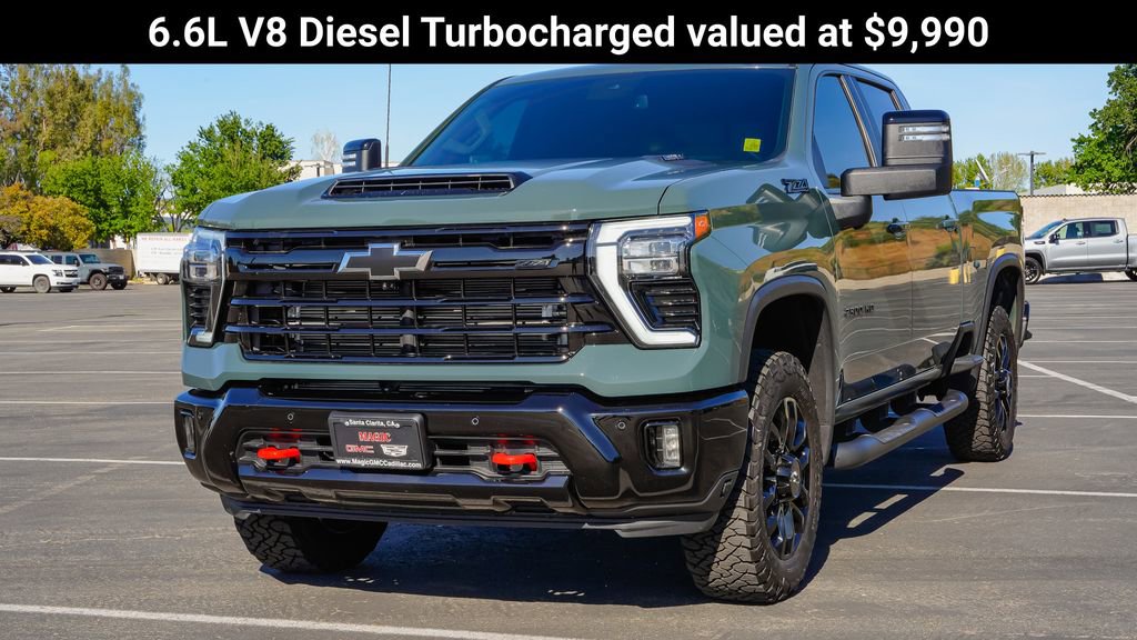 Used 2025 Chevrolet Silverado 2500 LT w/ Trail Boss Package image 3