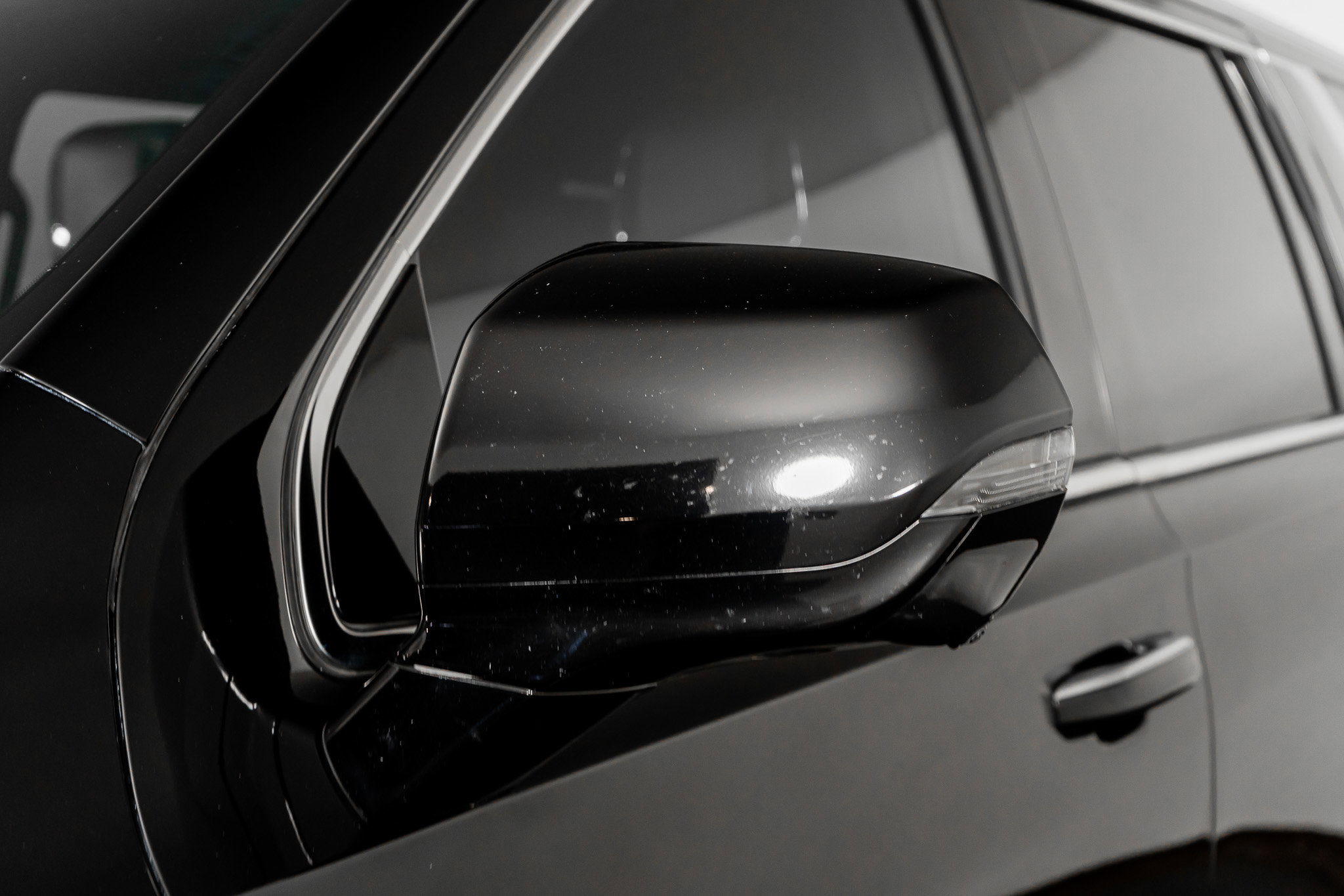 Used 2024 Cadillac Escalade ESV Premium Luxury image 27