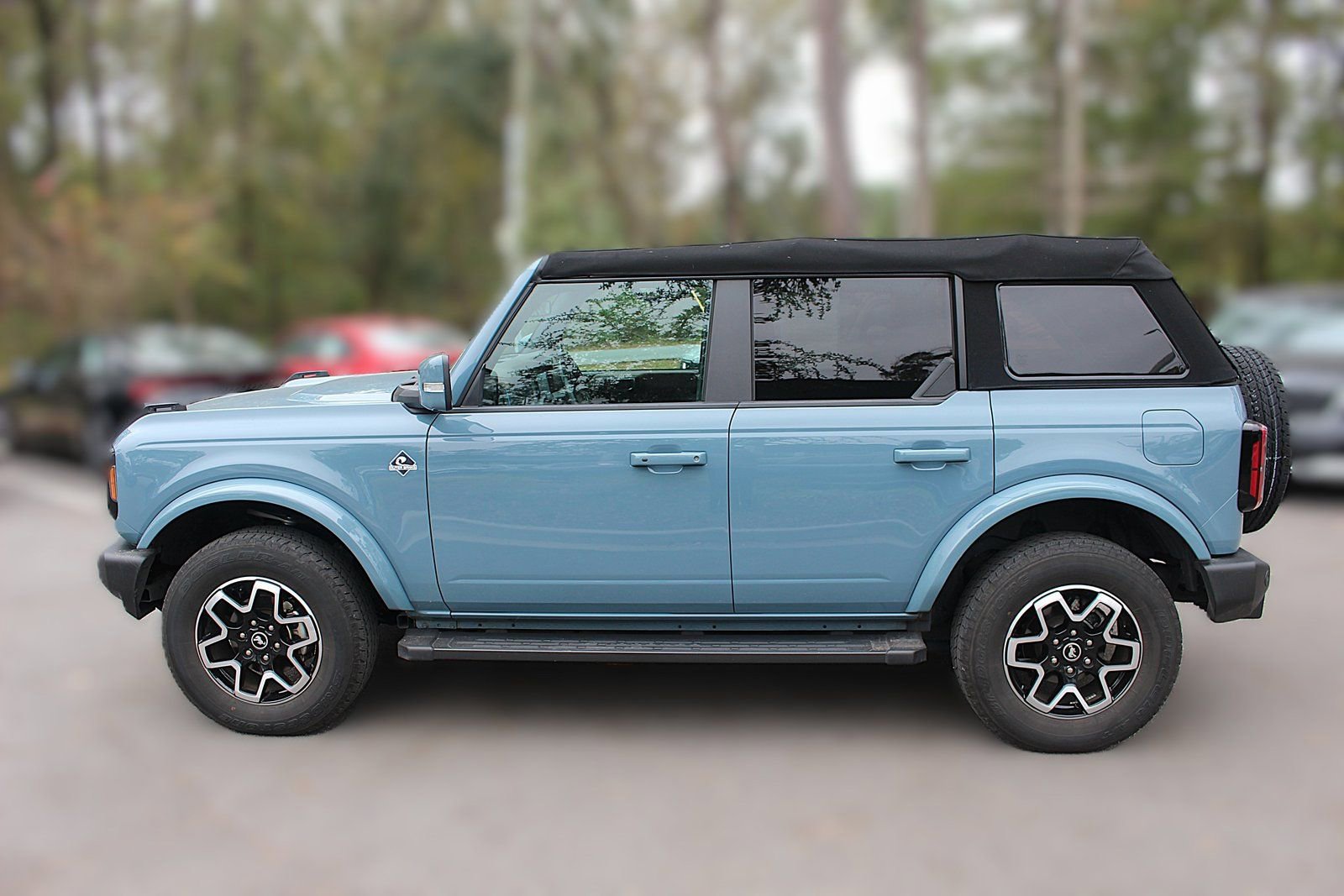 Used 2022 Ford Bronco Outer Banks image 5