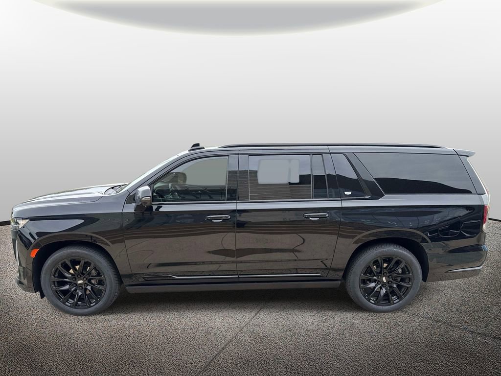 Used 2023 Cadillac Escalade ESV Sport Platinum w/ LPO, ONYX Package AWD/4WD image 3