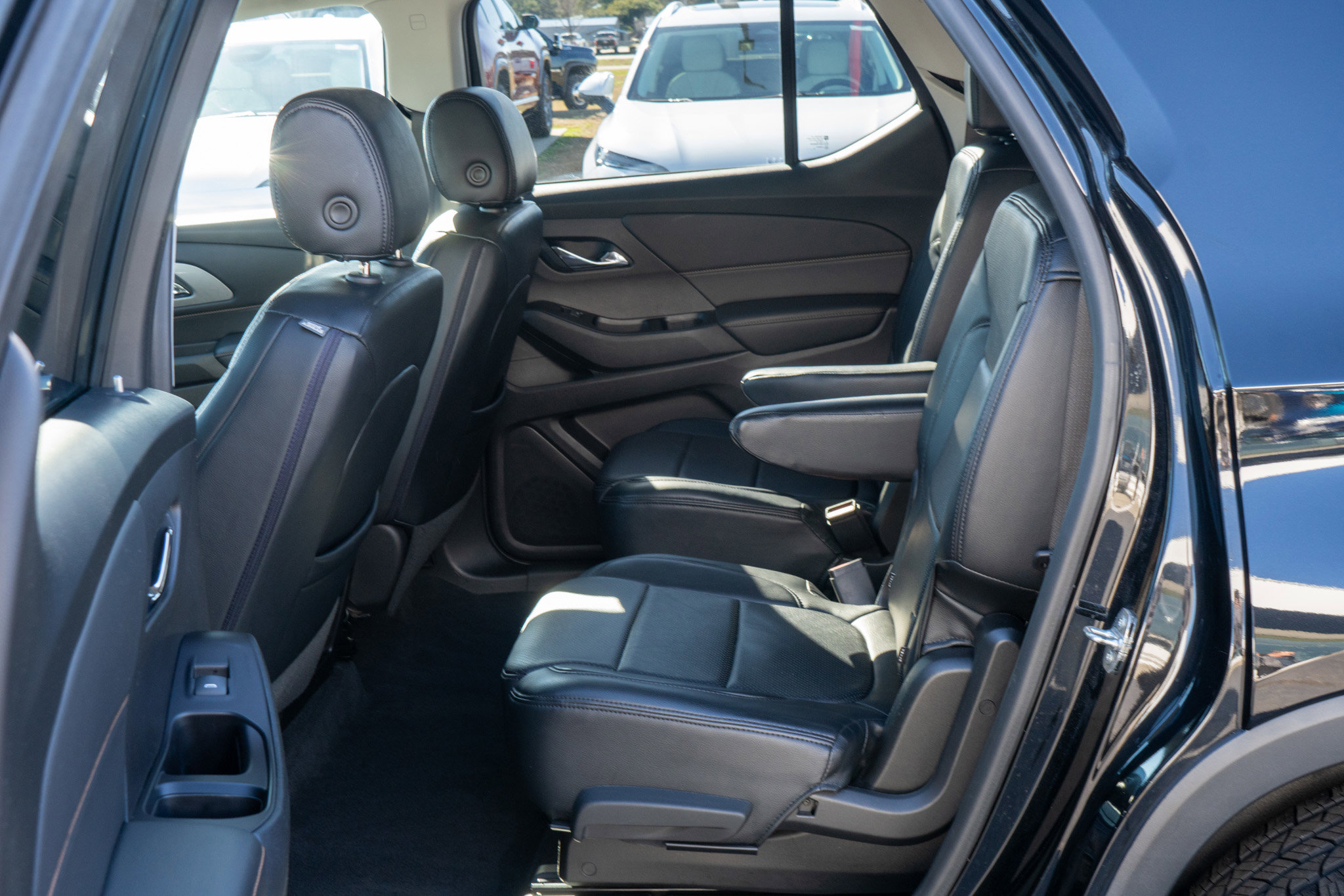 Used 2019 Chevrolet Traverse LT image 19