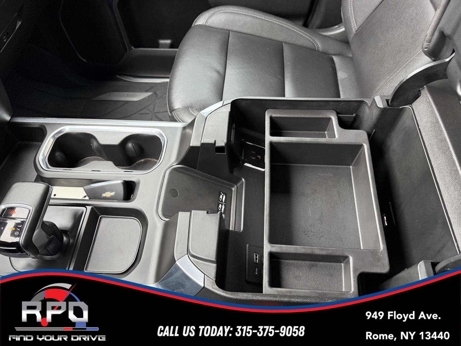 Used 2023 Chevrolet Silverado 1500 RST AWD/4WD image 30
