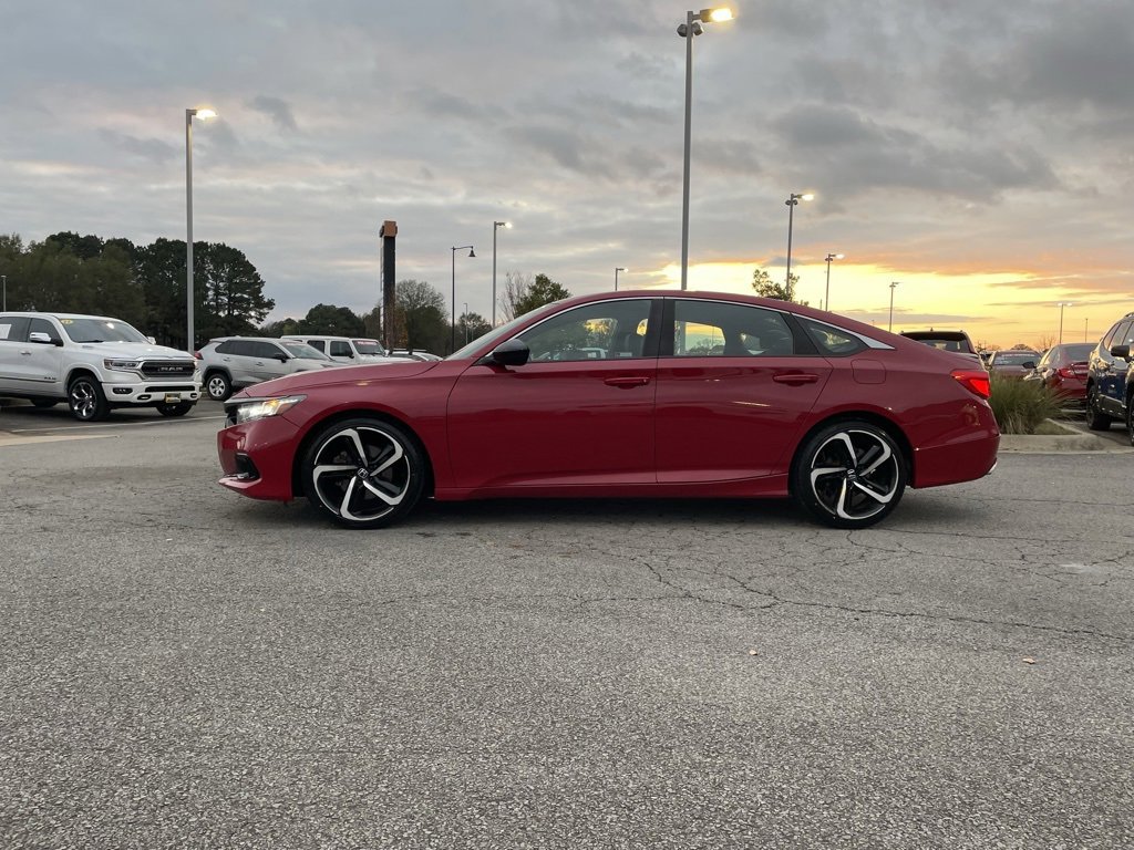 Used 2021 Honda Accord Sport image 4