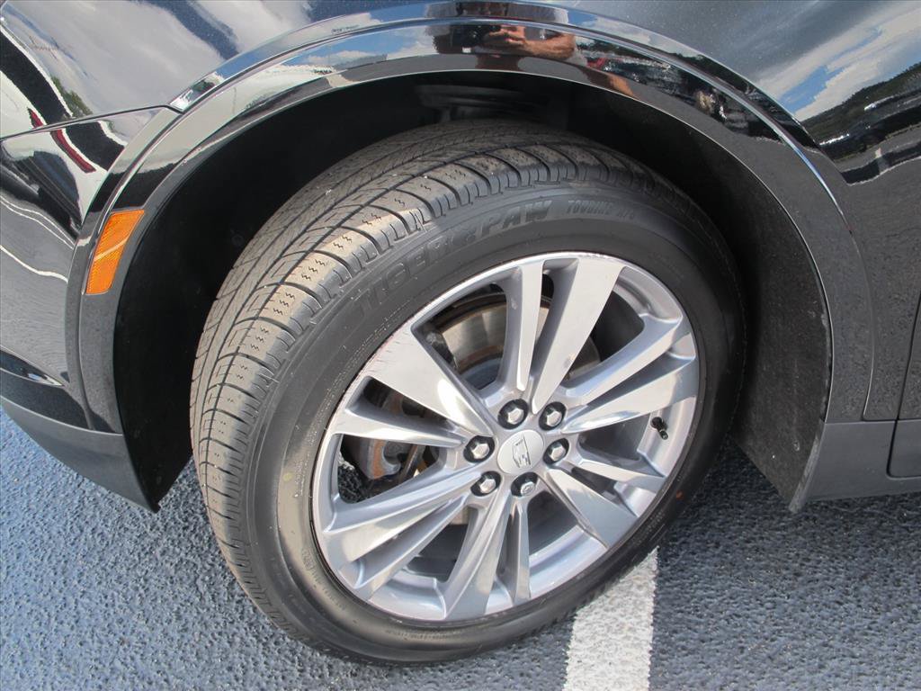Used 2017 Cadillac XT5 Premium Luxury w/ LPO, Wheel Lock Package AWD/4WD image 25