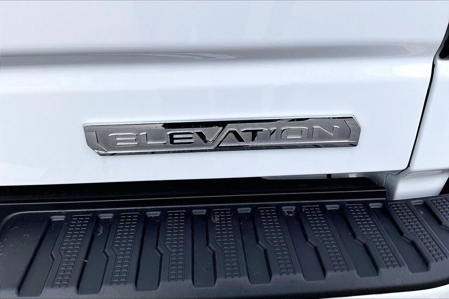 New 2026 GMC Sierra 1500 Elevation w/ Elevation Premium Package AWD/4WD image 8