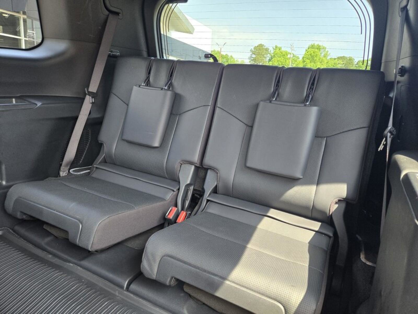 Used 2024 Lexus GX 550 w/ Accessory Package (Z1) AWD/4WD image 29