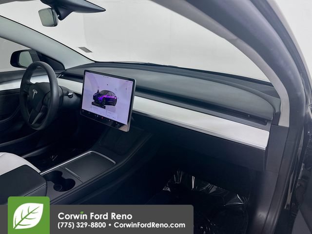Used 2022 Tesla Model 3 Long Range AWD/4WD image 28