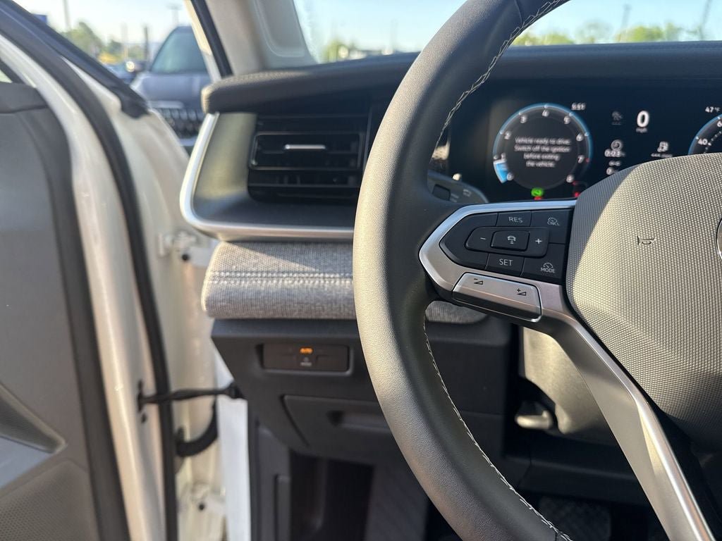 New 2026 Volkswagen Tiguan S FWD image 15
