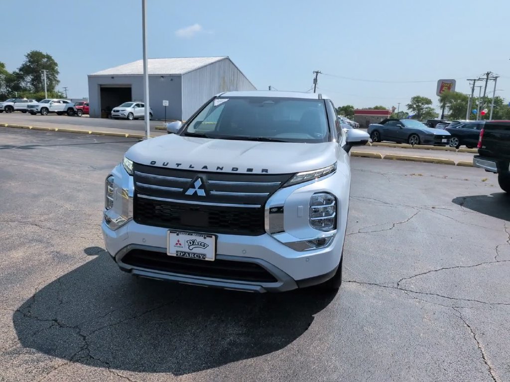 New 2026 Mitsubishi Outlander SE AWD/4WD image 16