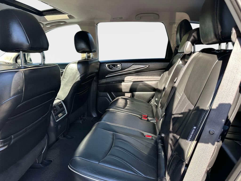 Used 2019 INFINITI QX60 Luxe w/ Essential Package AWD/4WD image 9