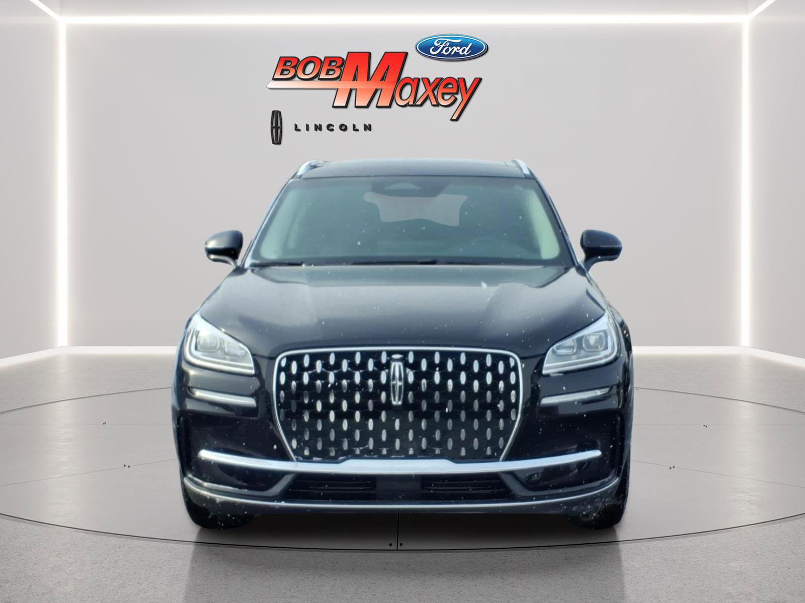 Used 2023 Lincoln Corsair Reserve w/ Equipment Group 201A image 2