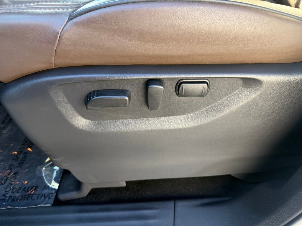 Used 2024 Nissan Armada Platinum w/ Captain's Chairs Package image 7